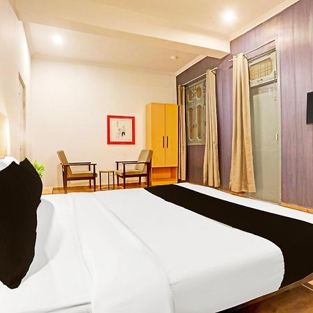 Super Townhouse Vijay Khand Gomti Nagar 러크나우 외부 사진