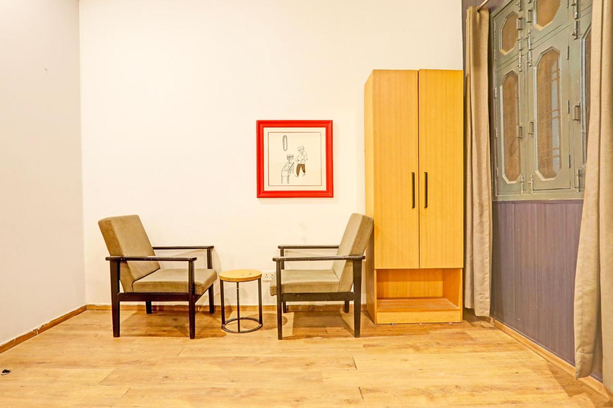 Super Townhouse Vijay Khand Gomti Nagar 러크나우 외부 사진